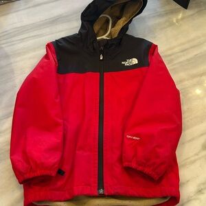 THE NORTH FACE 5T rain coat